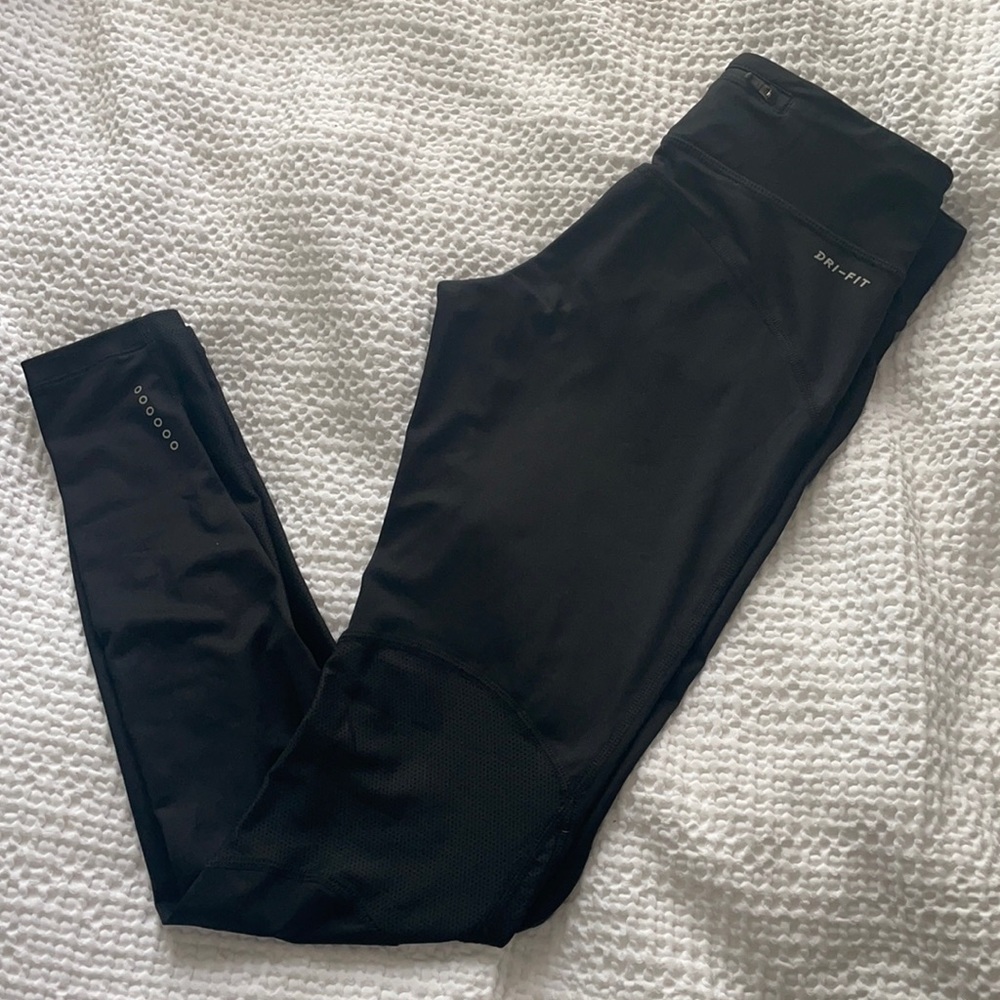 NIKE DRI-FIT RUNNING LEGGINGS